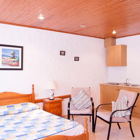 Ostau Dera Nheu Hotel Les Bagian luar foto