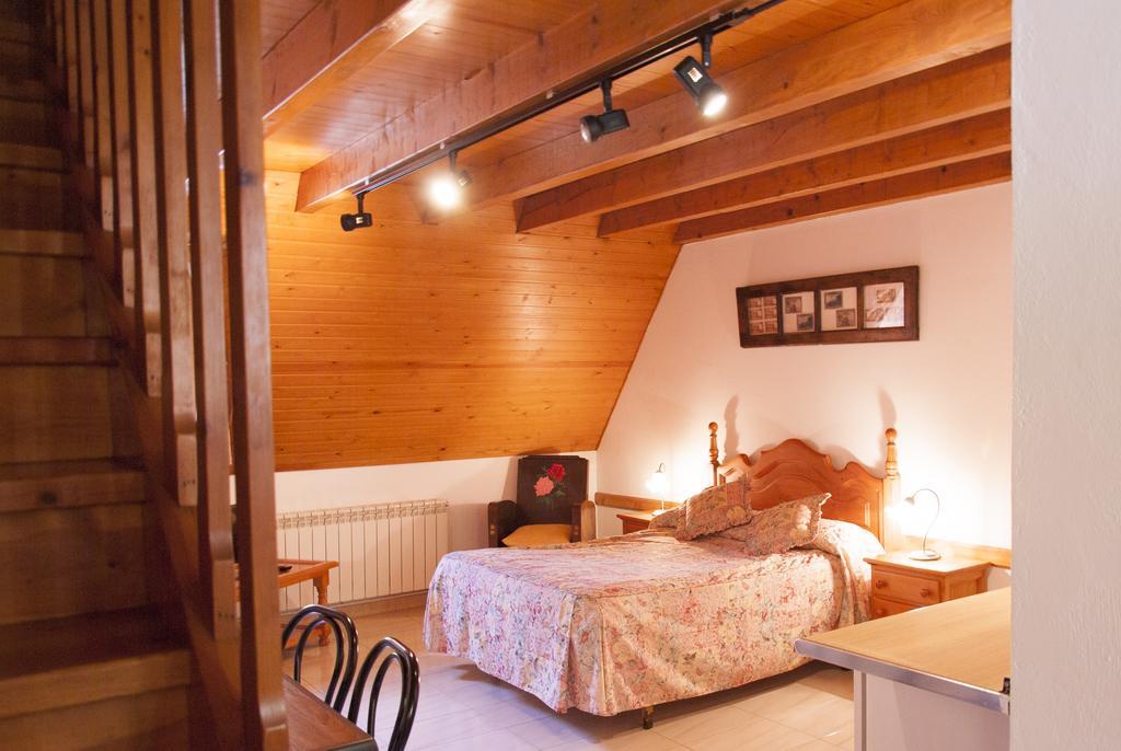 Ostau Dera Nheu Hotel Les Bagian luar foto